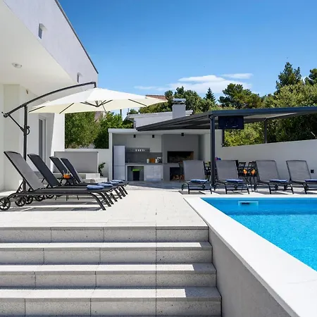 Holiday home Amaris Brodarica (Sibenik-Knin)