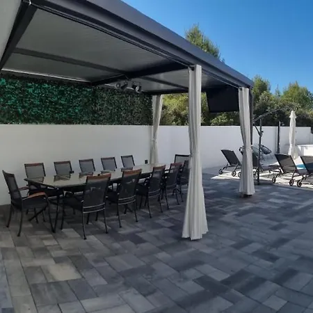 Amaris Hébergement de vacances *